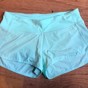 Lululemon Speed 2.5” shorts